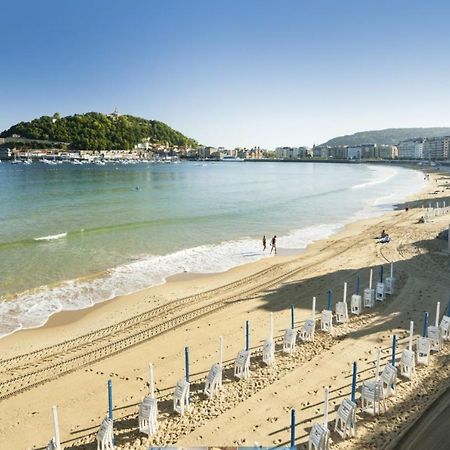 Miramar Luxurious Flat, 3 Double Rooms, Free Parking, Terrace, Completely New San Sebastian Bagian luar foto