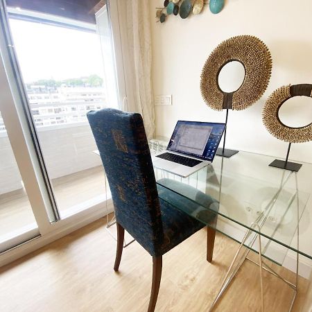 Miramar Luxurious Flat, 3 Double Rooms, Free Parking, Terrace, Completely New San Sebastian Bagian luar foto