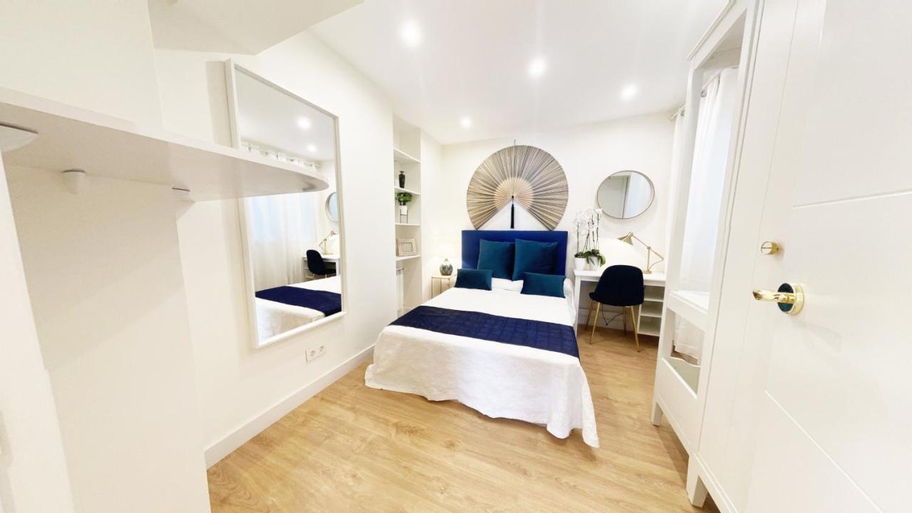 Miramar Luxurious Flat, 3 Double Rooms, Free Parking, Terrace, Completely New San Sebastian Bagian luar foto