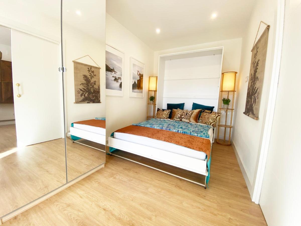 Miramar Luxurious Flat, 3 Double Rooms, Free Parking, Terrace, Completely New San Sebastian Bagian luar foto